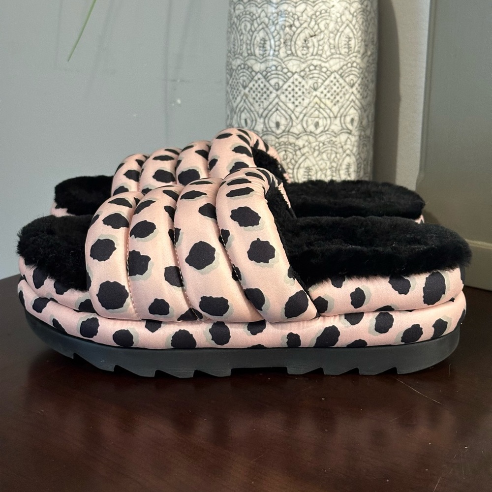 Ugg Pink Cheetah Print Platform Slides Size 8 - image 2